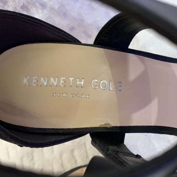 Kenneth Cole stilettos w/gold trim around front; excellent condition, 8 medium - Picture 6 of 9